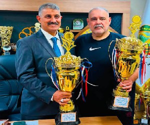 الفرهود يستقبل مدرب الجودو ويشيد بالإنجاز